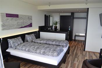 Hotel Glanis 3*