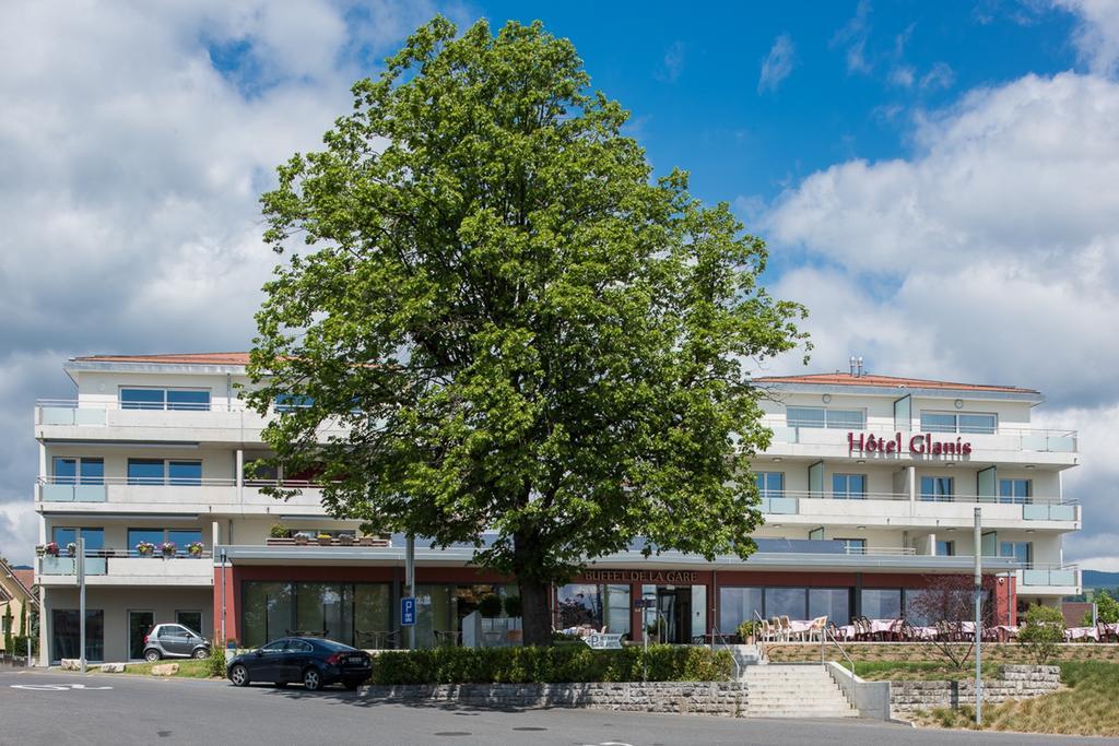 Glanis 3*